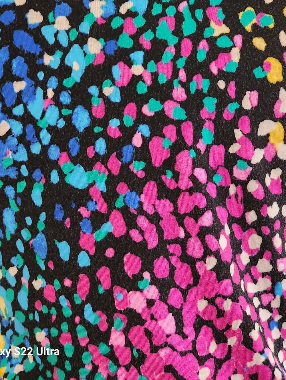 Cable & Gauge black multicolor v-neck twist-front short sleeve top sz lrg - Picture 9 of 13